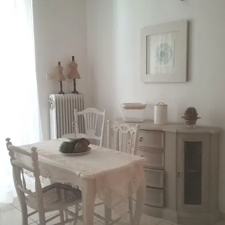 Luxury Apartment! Coastline Of The City! *